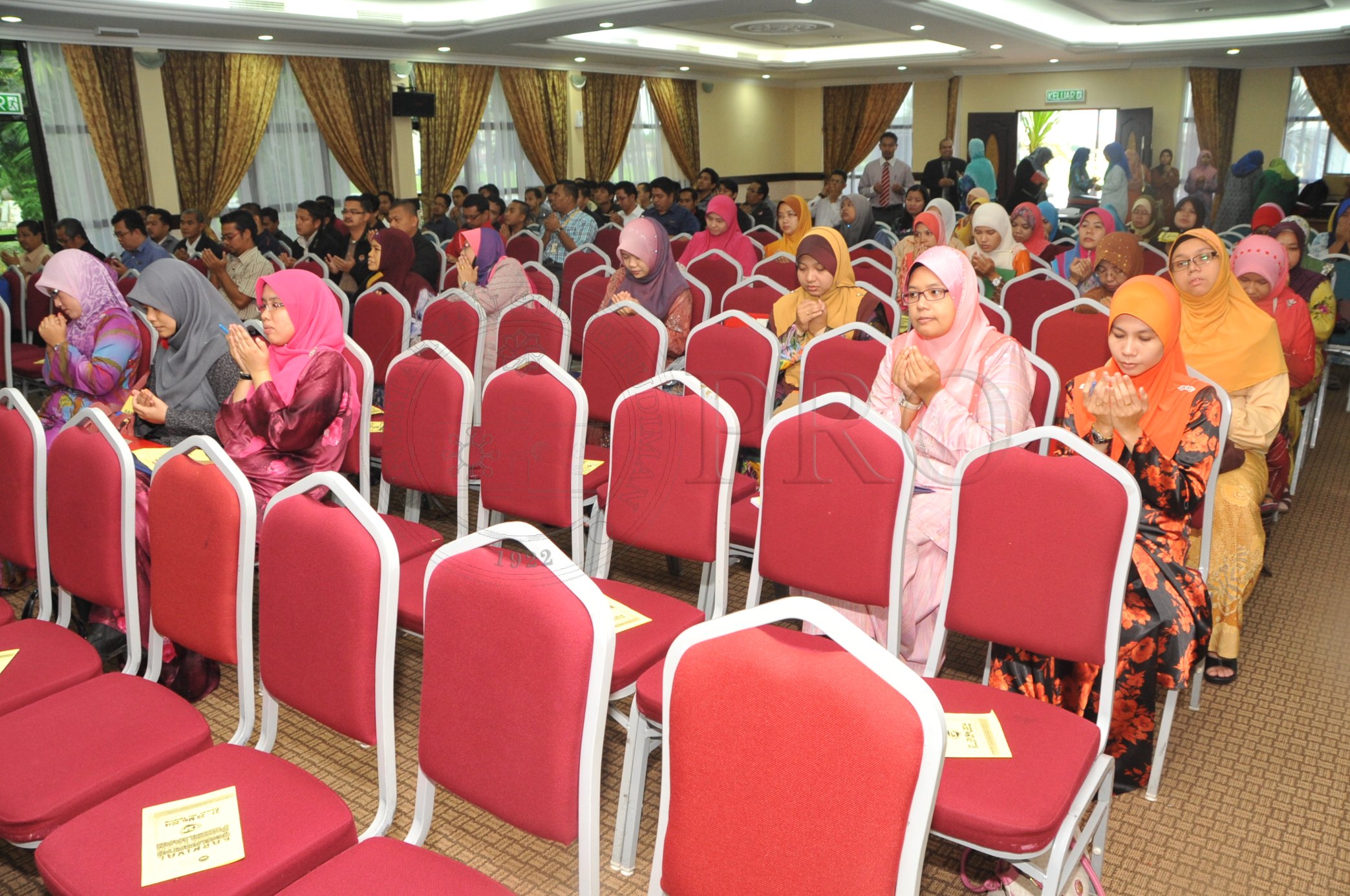 PRO 14 51 KKP PRO 6924